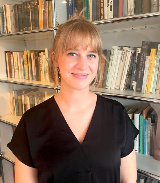 Dr Jo Lysons